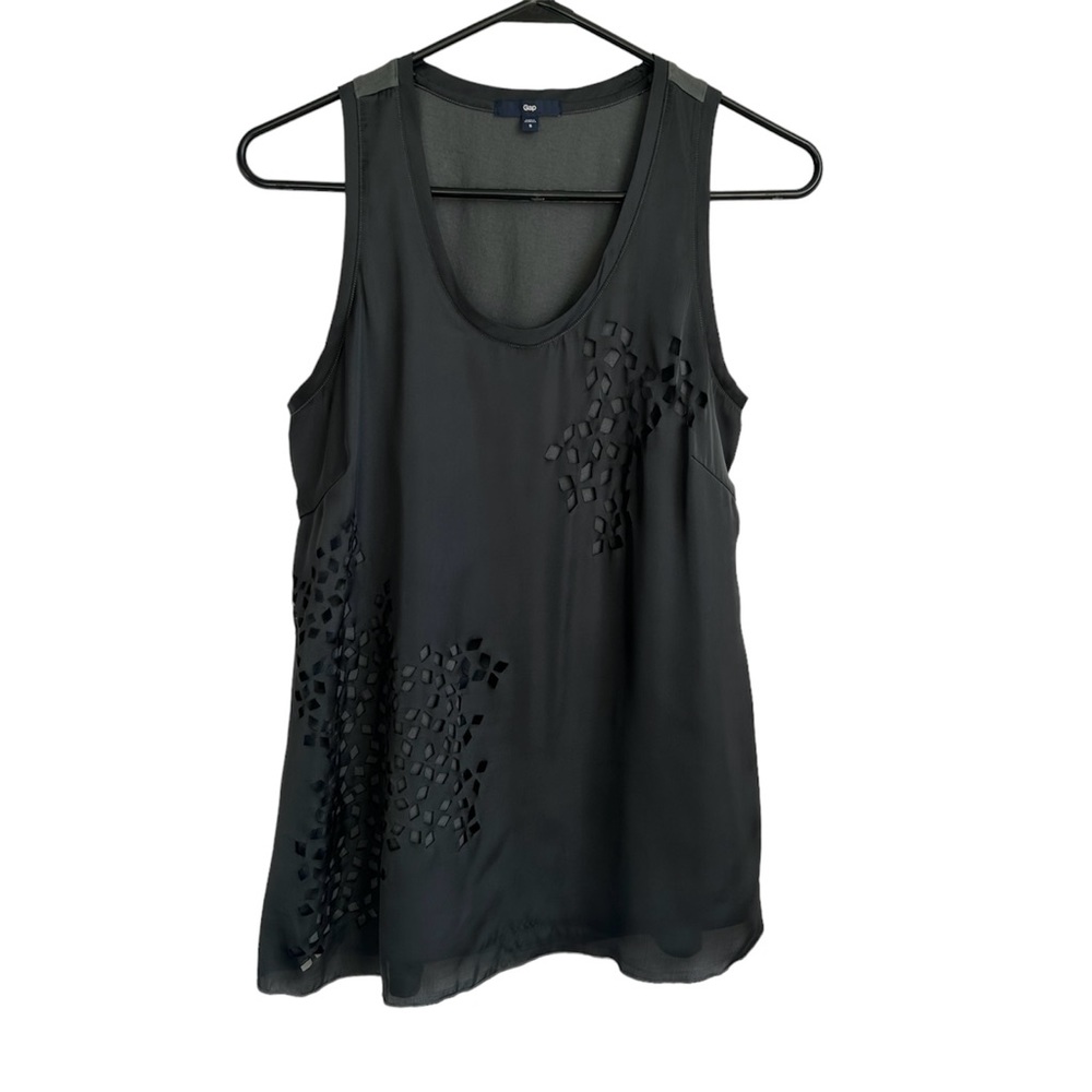 Sleeveless Cut Out Top NWOT